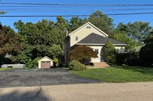 20 Center St, Butler, NJ 07405 - Photo 1