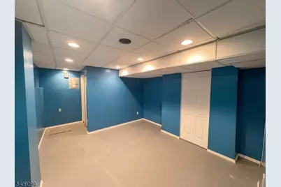 33 Sherborne St #128, Franklin Township, NJ 08873 - Photo 18