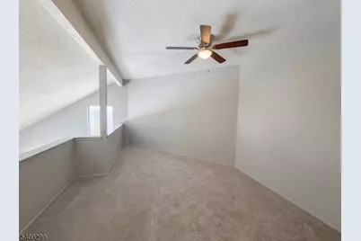 33 Sherborne St #128, Franklin Township, NJ 08873 - Photo 16