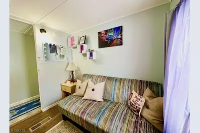 26 Dalbert St, Carteret, NJ 07008 - Photo 16