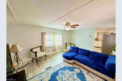 26 Dalbert St, Carteret, NJ 07008 - Photo 10