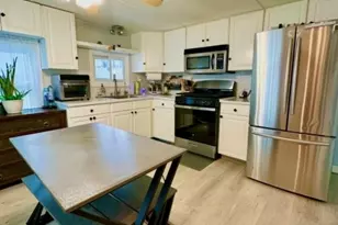 26 Dalbert St, Carteret, NJ 07008 - Photo 4