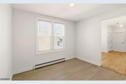 196 2nd St, Newark, NJ 07107 - Photo 2