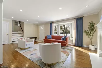 23 Victor Ave, Glen Ridge, NJ 07028 - Photo 4