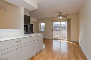 161 Evergreen Rd, Edison Twp., NJ 08837 - Photo 6