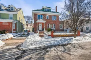 82 Girard Pl, Newark, NJ 07108 - Photo 4