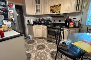 744 Trumbull St, Elizabeth, NJ 07201 - Photo 8