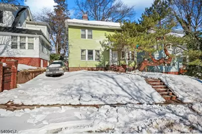 37 Custer Ave, Newark, NJ 07112 - Photo 2