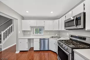 254 Penns Way, Bernards Township, NJ 07920 - Photo 8