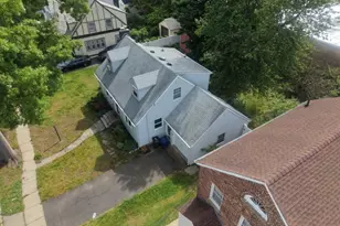 825 Bishop St, Union Township, NJ 07083 - Photo 32