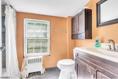 825 Bishop St, Union Township, NJ 07083 - Photo 20
