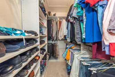 209 Cerrutti Ct, West Orange Township, NJ 07052 - Photo 14