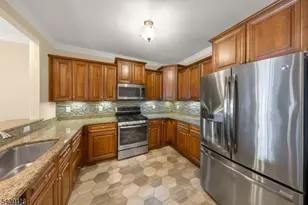 6110 Veterans Dr, Rockaway Township, NJ 07885 - Photo 4