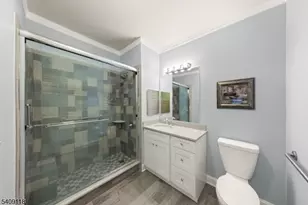 6110 Veterans Dr, Rockaway Township, NJ 07885 - Photo 18