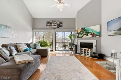 5 Bluebird Ct, Hampton Township, NJ 07860 - Photo 8