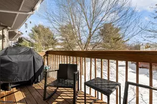 5 Bluebird Ct, Hampton Township, NJ 07860 - Photo 10