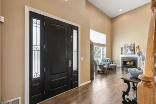 11 Winding Ridge Rd, Jefferson Township, NJ 07849 - Photo 2