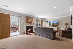 12 Spruce Hills Ct, Hamburg, NJ 07419 - Photo 10