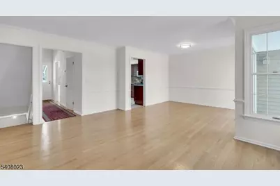 21 Stone Run Rd, Bedminster Township, NJ 07921 - Photo 4