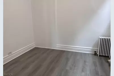 162 Parker St, Newark, NJ 07104 - Photo 6