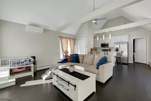 3 Redmans Dr, Jefferson Township, NJ 07438 - Photo 6