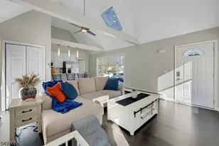 3 Redmans Dr, Jefferson Township, NJ 07438 - Photo 4