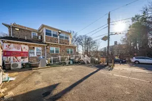 376 Elmora Ave, Elizabeth, NJ 07208 - Photo 4