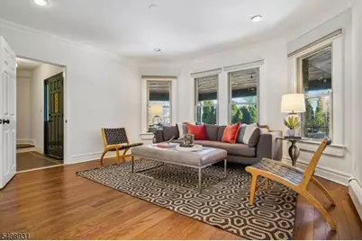 425 Wyoming Ave, Millburn, NJ 07041 - Photo 6