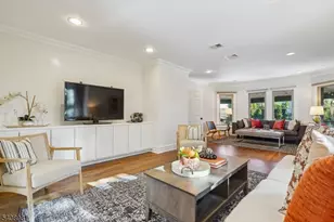 425 Wyoming Ave, Millburn, NJ 07041 - Photo 12