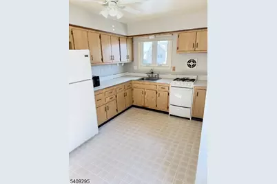 172 Kanouse St #2, Boonton Town, NJ 07005 - Photo 8