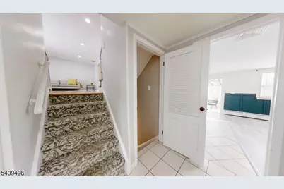 933 Douglas Ter, Union Township, NJ 07083 - Photo 26