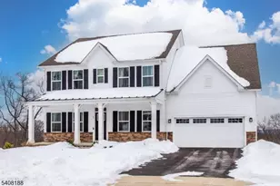 37 Esposito Ln, Roxbury Township, NJ 07850 - Photo 2