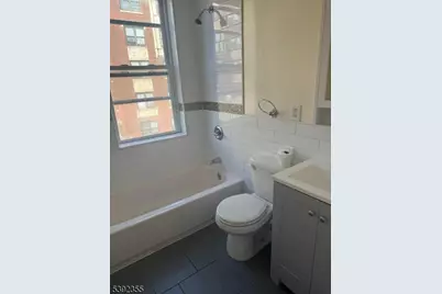 741 Clinton Ave #B7, Newark, NJ 07108 - Photo 6