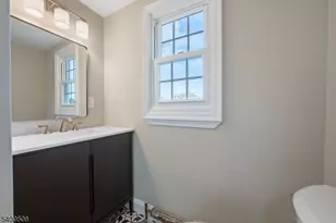 82 Co Rd 518, Franklin Township, NJ 08540 - Photo 26