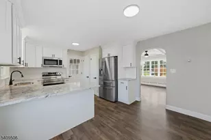 82 Co Rd 518, Franklin Township, NJ 08540 - Photo 8