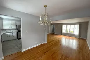 94 Belmont Dr, Livingston, NJ 07039 - Photo 4