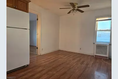 75 Newby Ave, Woodland Park, NJ 07424 - Photo 4