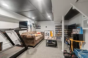 518 Miner Terrace, Linden, NJ 07036 - Photo 32