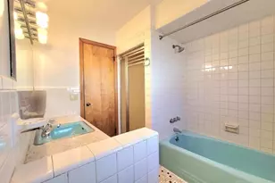 48 Stuyvesant Ave, Lyndhurst Township, NJ 07071 - Photo 14