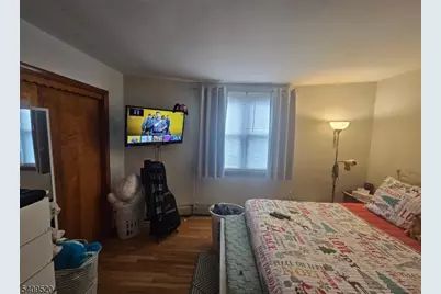 48 Stuyvesant Ave #1, Lyndhurst Township, NJ 07071 - Photo 20