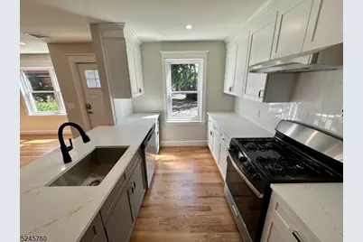 41 Harrison Ave, Montclair, NJ 07042 - Photo 12