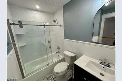 41 Harrison Ave, Montclair, NJ 07042 - Photo 18