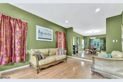 692 Skyline Dr, Jefferson Township, NJ 07849 - Photo 8