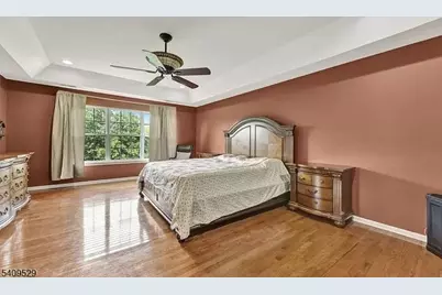 692 Skyline Dr, Jefferson Township, NJ 07849 - Photo 14