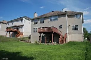 692 Skyline Dr, Jefferson Township, NJ 07849 - Photo 6