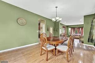 692 Skyline Dr, Jefferson Township, NJ 07849 - Photo 1