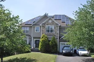 692 Skyline Dr, Jefferson Township, NJ 07849 - Photo 1