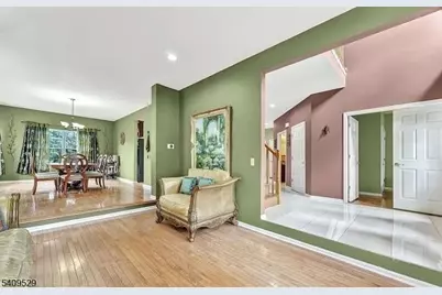 692 Skyline Dr, Jefferson Township, NJ 07849 - Photo 6