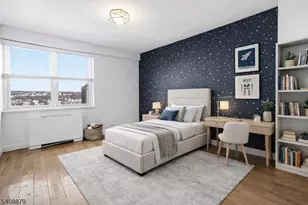 2077 Center Ave, Fort Lee, NJ 07024 - Photo 1