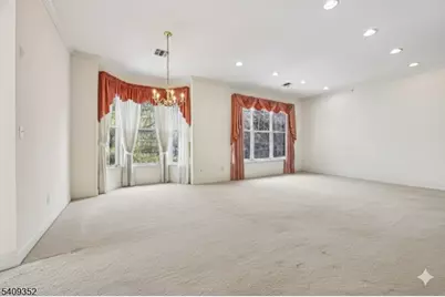 109 Four Seasons Dr #109, Wayne, NJ 07470 - Photo 8